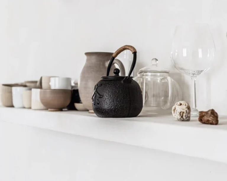 Salle à manger Wabi Sabi et béton ciré Créa Concept